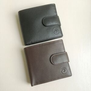 Leather Wallet ~ Rfid Protected