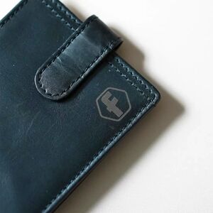 Engraved Vintage Leather Personalised Bifold Wallet